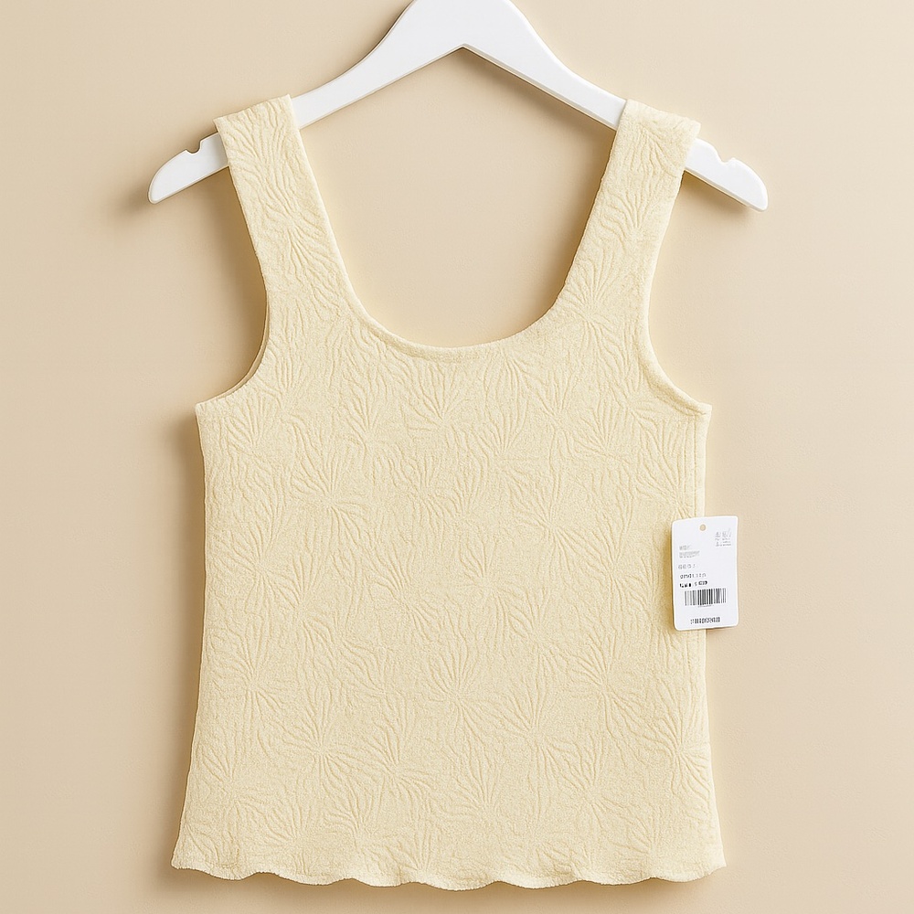 Free People Intimately Ivory Textured Tank – Size M/L (runs small)